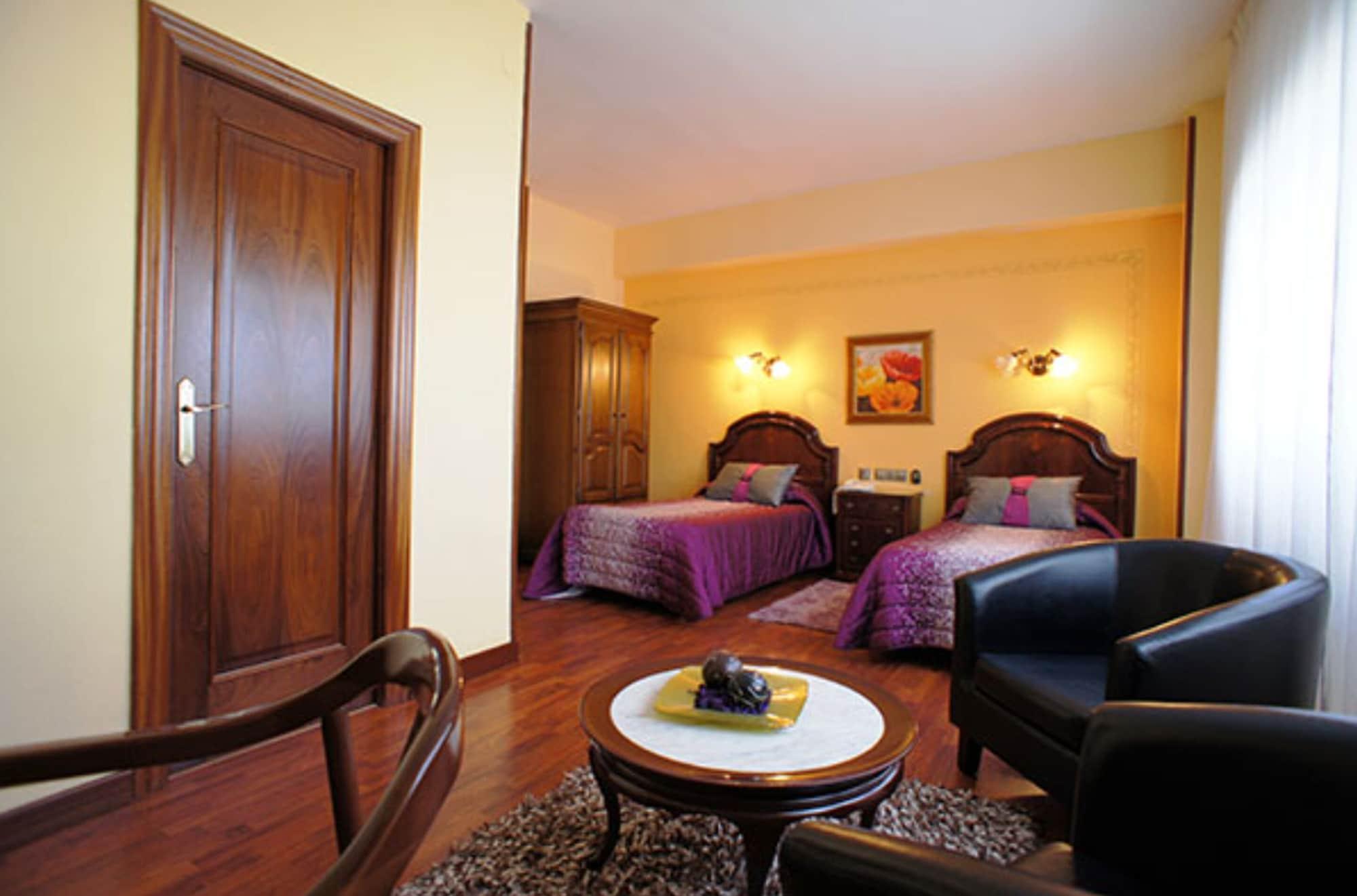 Hotel Montermoso Aranda de Duero Kültér fotó